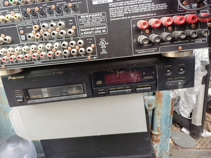 Marant amplifier, DENON 5cd player, Pioneer