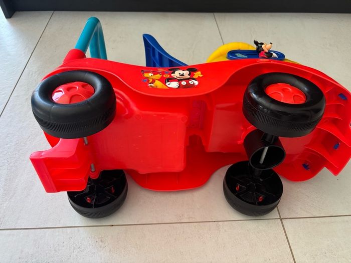 Mickey and friends activity gears ride on