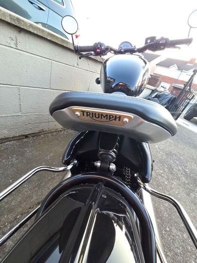 2021 Triumph bonneville bobber 1200cc