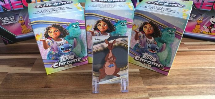 Topps Disney Chrome 2025