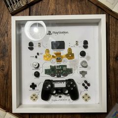 Gamepad Teardown Frame Art Handmade (Amateur)