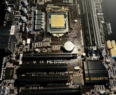 Intel i7-4770 + Motherboard + 8GB RAM Need gone asap