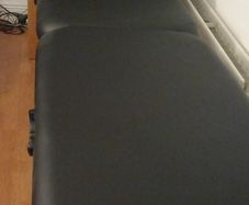 massage table