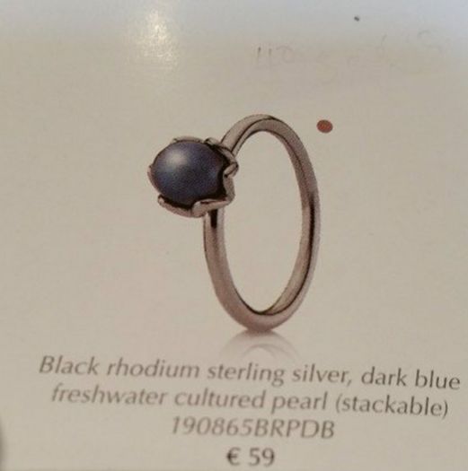 brand new pandora pearl  ring