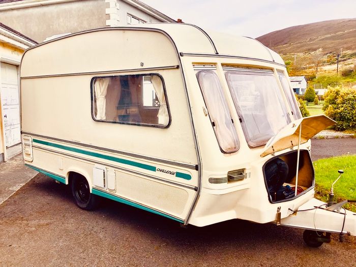 2-berth lightweight touring caravan
