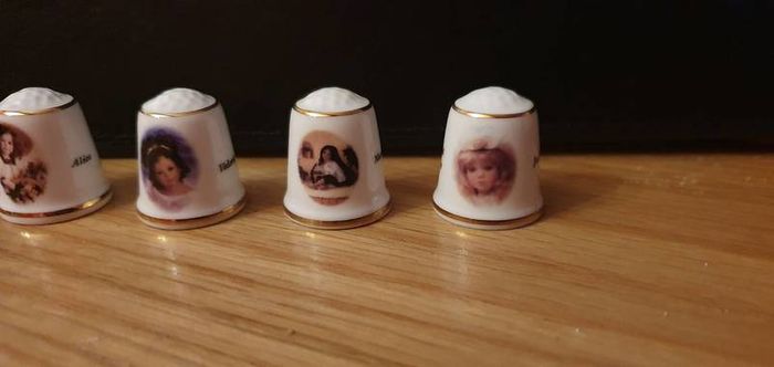 Mayfair Edition Thimble Collection wt Display Stand