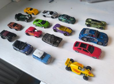 16 hot wheels and other toy cars