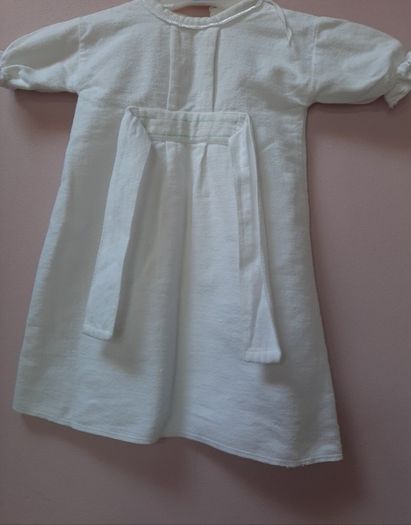 vingtage new baby flannel nightdress 60's