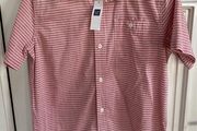 Gap Kids short sleeved shirt