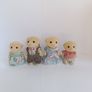 Sylvanian Labrador family Image 2