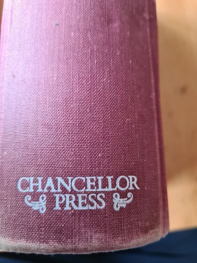 Large The Illustrated Stratford Shakespeare. By  Chancellor Press. LARGE VOLUME BOOK.