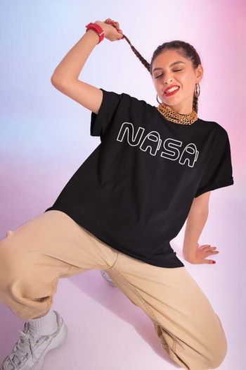 Kinda SUS NASA Imposter Among Us Basic Unisex T-Shirt