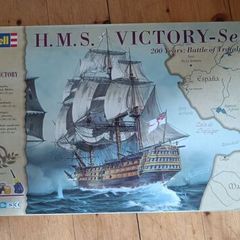 HMS Victory set...revell kit