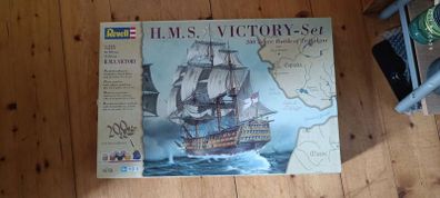 HMS Victory set...revell kit