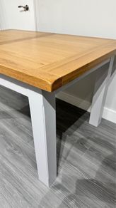Solid Oak Extending Dining Table, Ex Display