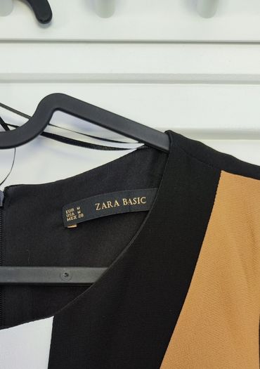 Beautiful Zara dress size M
