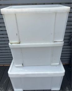 storage boxes x3