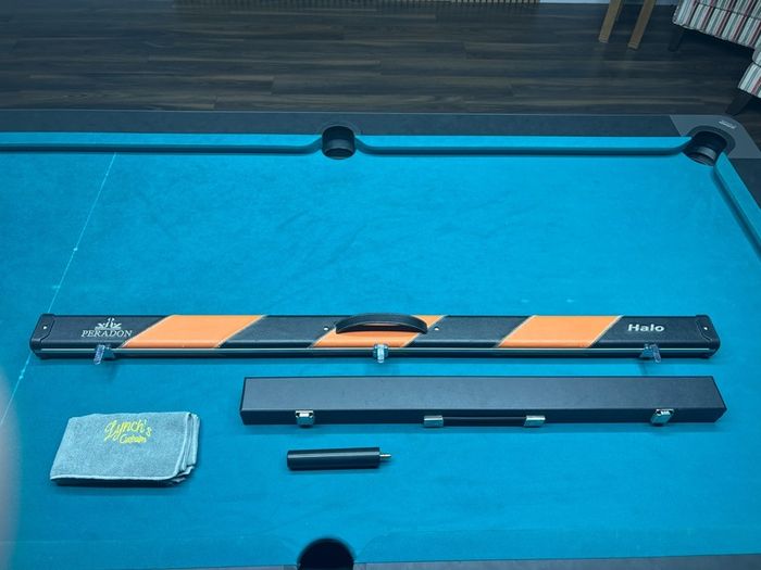 2 Pool Cases, Butt Extension & Cloth