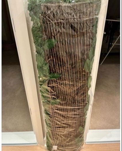 Birch Leaf Trellis Large - Brand new