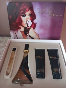 Rihanna perfume