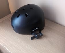 Cycle helmet