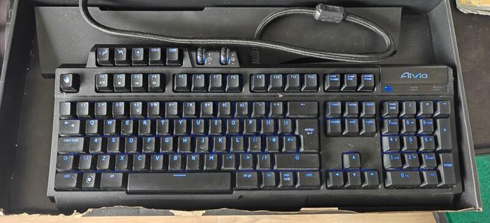 Aivia Osmium Mechanical Keyboard
