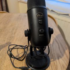 Logitech Blue Yeti
