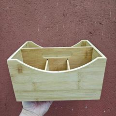 Wooden compartment box