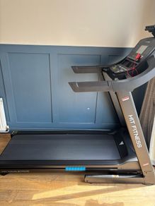 Hi Fitness  H5 Treadmill and Shimano Tr9 triathlon shoes