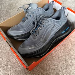 Nike Vomero Plus UK 7