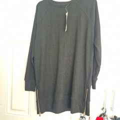 Bew Black side zip Jumper