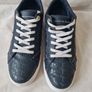 Tommy hilfiger jacquard leather trainers Size 7 eu 41 Navy in excellent condition Image 3
