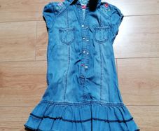 A Punto - dress (size 7y - 122cm)