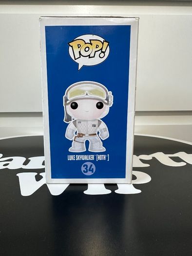 Funko Pop! Star Wars Luke Skywalker (Hoth) Blue Box #34