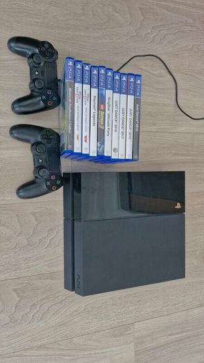 PS 4 Bundle