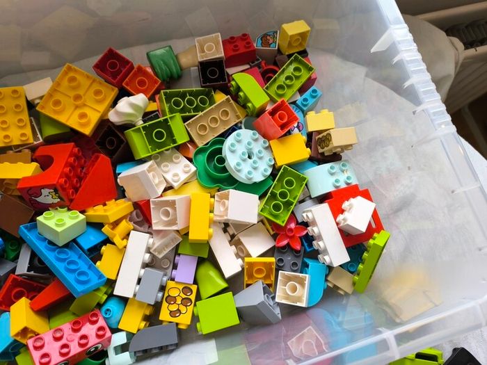 Lego Duplo Bundle (Many Minifigures)