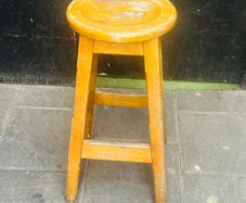 bar stool