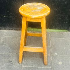 bar stool
