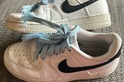 UK 13 Nike Force 1