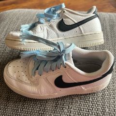 UK 13 Nike Force 1