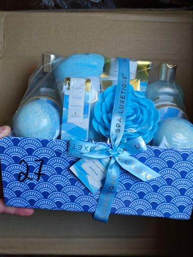 Dove Gift Set