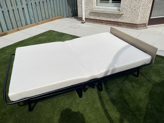 Foldable Bed with Mattress