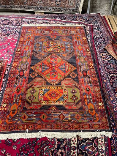 Medium sized wool carpet at a reasonable price