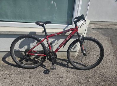 Trek 3700