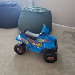 Mini Quad for a toddler 6V