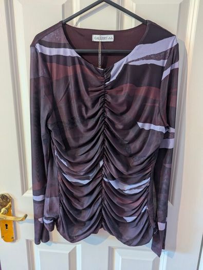 Long Sleeved Top