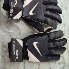keeper gloves