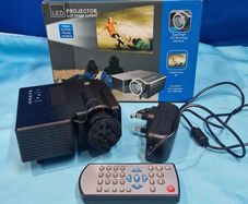 LED Mini Projector