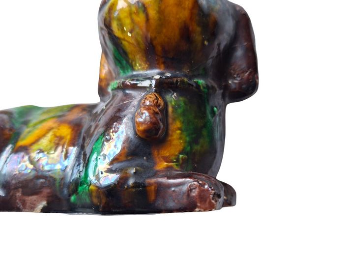Chinese Antique 'egg and spinach'-glazed biscuit porcelain figure of a Dog Kangxi