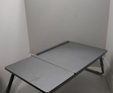 Adjustable folding laptop desk